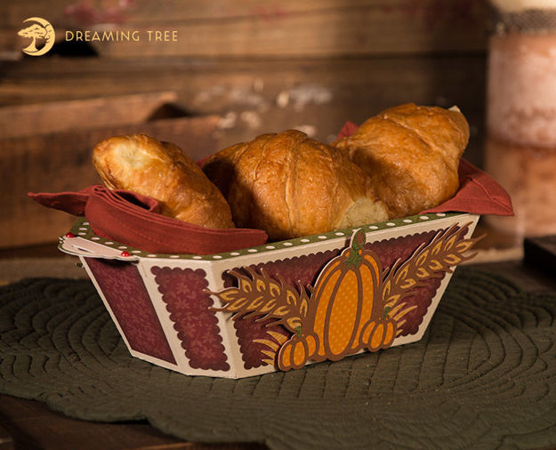 Thanksgiving Table Bread Basket
