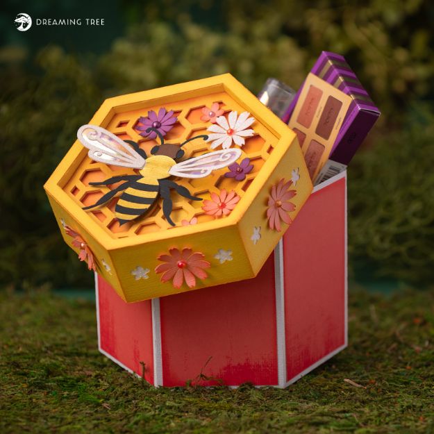 Honeycomb Gift Box SVG